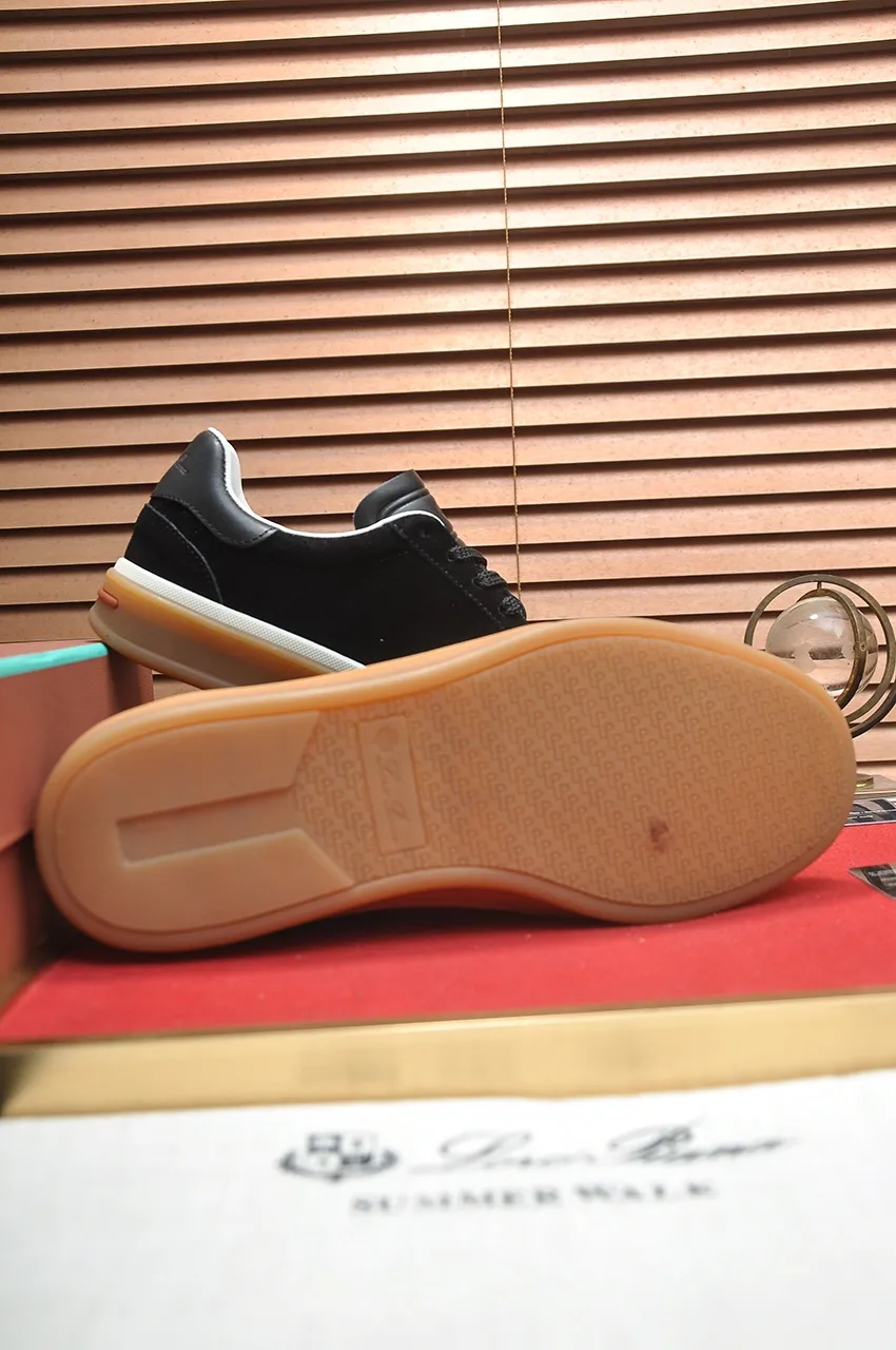 Men's men's shoes 💰540💶【𝐥𝐨𝐫𝐨 𝐏𝐢𝐚𝐧𝐚】lp classic loafers, an Italian treasure brand, the only brand that can match Hermès! Only after wearing it do we realize that we cannot let down our feet. The upper is imported cashmere, the lining of water-dyed cowhide ➕ the cowhide feet, the official original glass rubber outsole, and the pendant. Exclusive original packaging (tag ➕ brand paper ➕ outer box ➕ hand bag) code number: 38-45